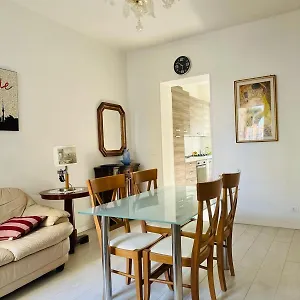 adas-house.hotelinveneto.com/