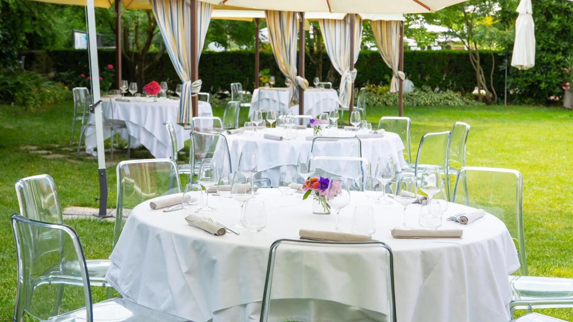 Red'S Redaelli Hotel Barzano Italy